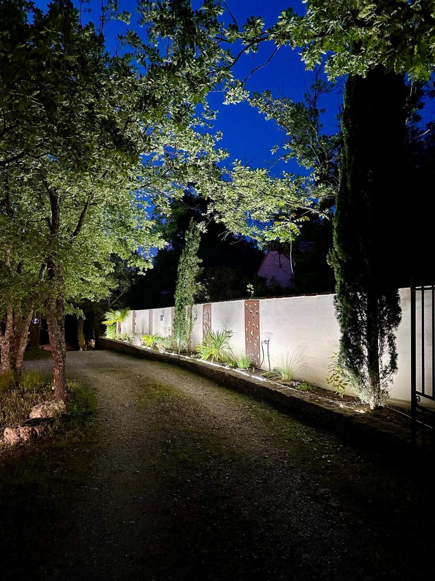 Pierres-Blanches Venasque Exterior foto